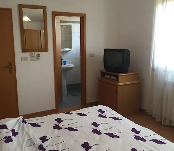 Vera Bed & Breakfast