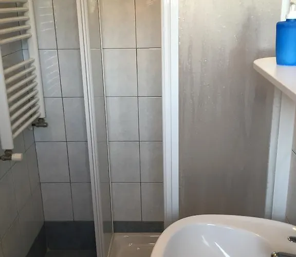 Vera 3*
