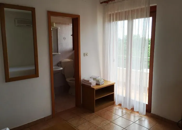 Vera Bed & Breakfast Valica