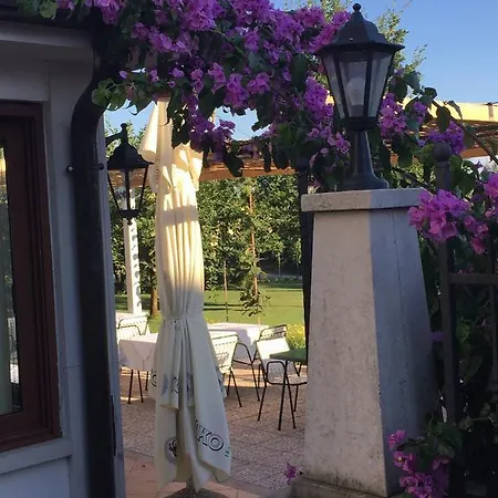 Bed & Breakfast Vera 3*