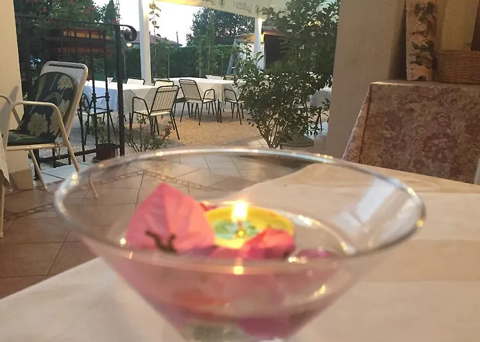 Oda ve Kahvaltı Vera Valizza