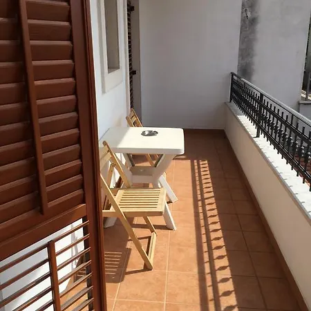 Vera 3*